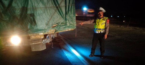 Polisi di Lampung Meninggal Dunia Akibat Kecelakaan di Jalan Tol Trans Sumatera (3)