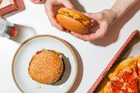 Nama-Nama Menu Makanan Cepat Saji yang Terkenal