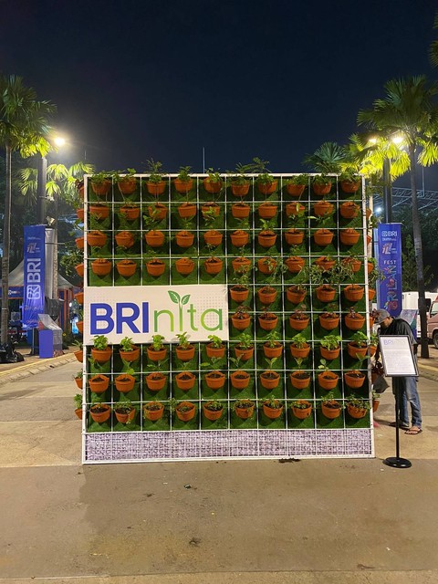 BRI Peduli Ajak Masyarakat Kota Tanam Hortikultura di Lahan Padat Permukiman (1)