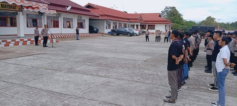 128 Personel di Maybrat Diterjunkan Amankan Malam Pergantian Tahun (2)