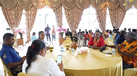 Open House di Awal Tahun, Pj Bupati Sorong Ajak Masyarakat Bangun Sorong (1)