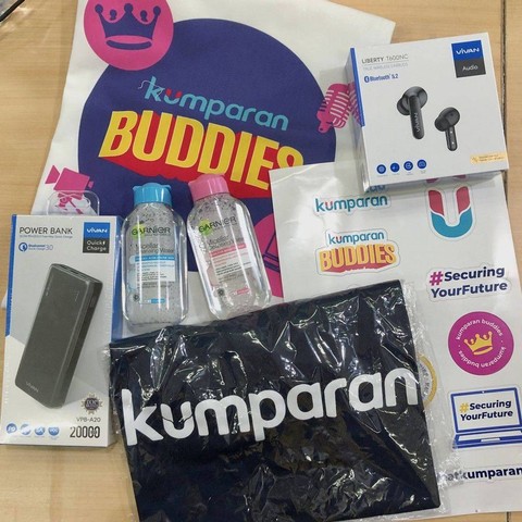 Starter kit peserta kumparan Buddies. Foto: Haekal Mahdania/kumparan Buddies