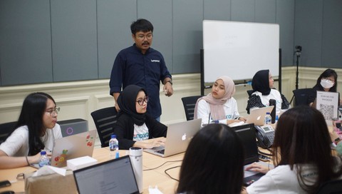 Kelas Journalism Ethic bersama Muhammad Rizky (Collaboration & In Platform Editor kumparan) . Foto: Iqbal Firdaus/kumpara