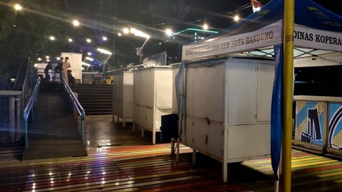 Suasana di sekitar Teras Cihampelas, Kota Bandung pada Selasa (3/1/2023). Foto: Rachmadi Rasyad/kumparan