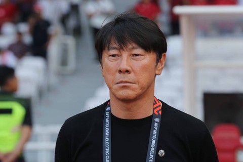Pelatih Timnas Shin Tae Yong di Stadion Utama gelora Bung Karno (SUGBK), Jakarta, Jumat (6/1/2023).   Foto: Aditia Noviansyah/kumparan