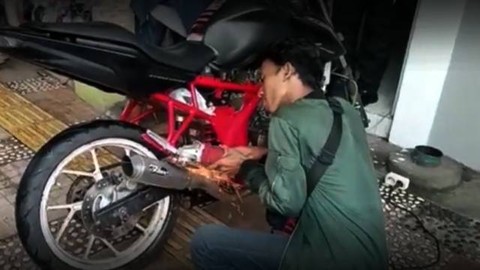 Pengguna kendaraan diminta untuk melepaskan knalpot bising yang terpasang di kendaraannya. (foto: istimewa) 