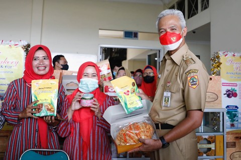 Gubernur Jawa Tengah Ganjar Pranowo saat berada di Brebes. Foto: Dok. Istimewa