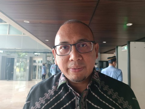 Anggota Komisi VI DPR dari Fraksi Gerindra, Andre Rosiade ditemui pasca menghadiri Sidang Paripurna DPR RI ke-14 Masa Persidangan III Tahun 2022-2023 di Gedung DPR, Selasa (10/1/2023). Foto: Akbar Maulana/kumparan