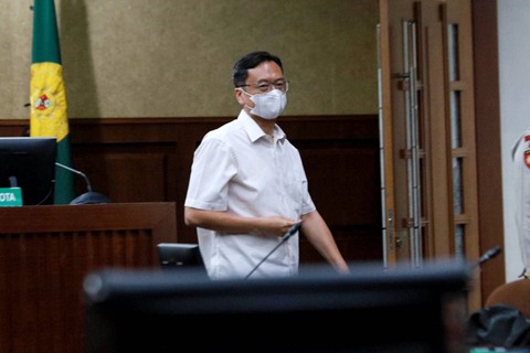 Terdakwa kasus ASABRI Benny Tjokrosaputro saat sidang putusan di Pengadilan Negeri Jakarta Pusat, Kamis (12/1/2023). Foto: Jamal Ramadhan/kumparan