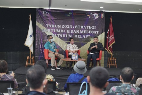 Optimis Sambut 2023, TDA Jakbar dan Podomoro University Gelar Seminar (2)