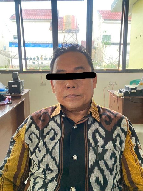 Tampang Kepsek SMP Swasta di Lampung yang cabuli 2 siswinya di ruang UKS