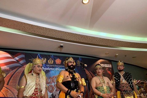 Foto dari kiri ke kanan: KSAD, Panglima TNI, Kapolri, dan KSAU konferensi pers sebelum lakon Pandawa Boyong di TIM, Jakarta, Minggu (15/1/2023). Foto: Luthfi Humam/kumparan