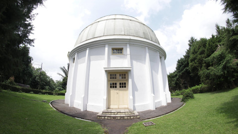 Observatorium Bosscha di Lembang, Bandung. Foto: msdhnr/Shutterstock