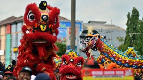 Ilustrasi Barongsai saat Imlek. Foto: Indra98/Shutterstock