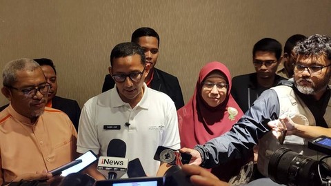 Sandiaga Uno usai mengisi acara di Hotel Zest, Kota Bandung. Foto: Rachmadi Rasyad/kumparan
