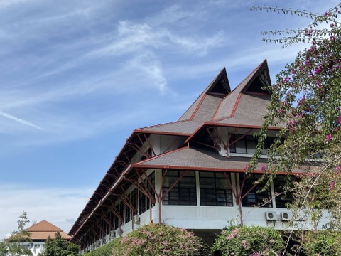 Atap Labtek Kembar. Foto: Dokumentasi Pribadi