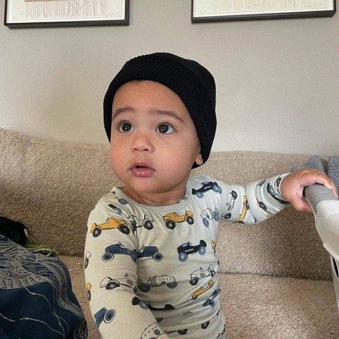 Kylie Jenner ungkap wajah dan nama anak kedua. Foto: Instagram/@kyliejenner