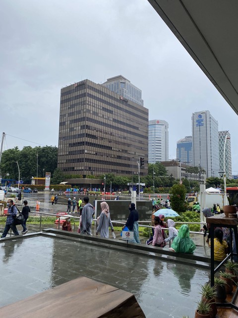 View dari salah satu kafe di Sarinah. (Sumber: Dokumentasi Pribadi)