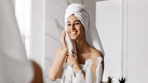 Ilustrasi Detox Wajah Berhasil. Foto: Prostock-studio/Shutterstock