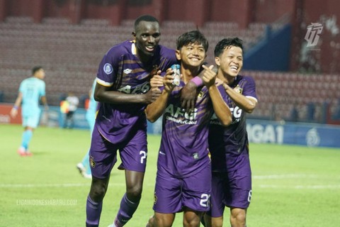 Pemain Persik Kediri di putaran kedua Liga 1 2022/23. Foto: Situs web resmi Liga Indonesia Baru