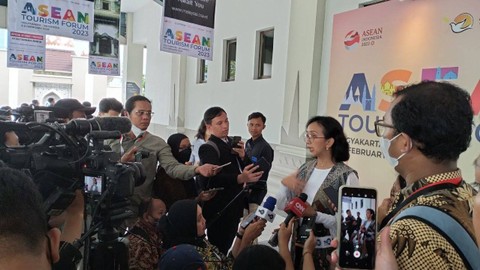 Ketua Pelaksana ATF 2023, Gusti Kanjeng Ratu Bendara, saat diwawancarai, Kamis (2/2/2023). Foto: Maria Wulan/Tugu Jogja