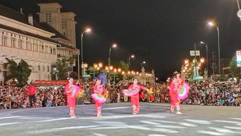 Suasana Malioboro Imlek Carnival 2023, Sabtu (4/2/2023). Foto: Maria Wulan/Tugu Jogja