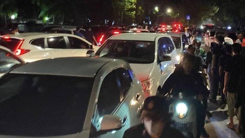 Kemacetan usai konser Dewa 19.   Foto:  Retyan Sekar Nurani/kumparan