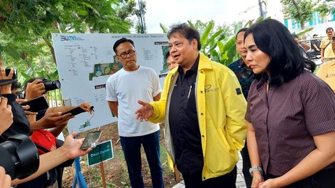 Menteri Koordinator Bidang Perekonomian Airlangga Hartarto meninjau pembangunan KEK Kura-Kura Bali dan KEK Sanur di Denpasar, Bali, Sabtu (4/2/2023).  Foto: Kemenko Perekonomian