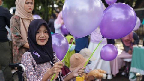 Suasana peringatan Hari Kanker Sedunia 2023 di area Car Free Day Banda Aceh, Ahad (5/2). Foto: Suparta/acehkini
