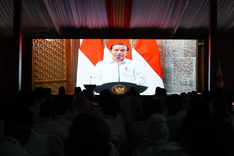 Presiden  Joko Widodo memberikan sambutan diperayaan HUT Partai Gerindra di Jakarta pada Senin (6/1).  Foto: Iqbal Firdaus/kumparan