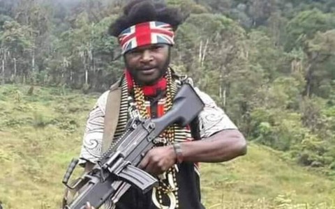 pimpinan KKB yang beroperasi di wilayah Kabupaten Nduga, Papua, Egianus Kogoya. Foto: Dok. Facebook Egianus Kogoya