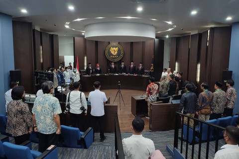 Sidang pelanggaran kode etik anggota KPU di Gedung DKPP, Rabu (8/2/2023). Foto: Jamal Ramadhan/kumparan