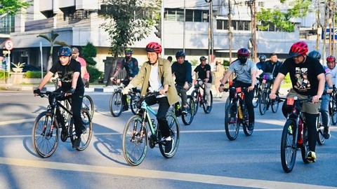 Presiden Joko Widodo mengecek penataan Kota Medan, Provinsi Sumatra Utara, pada Minggu (12/2/2023). Foto: Laily Rachev/Biro Pers Sekretariat Presiden