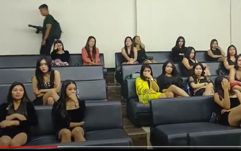 Tampak wanita yang bekerja di THM