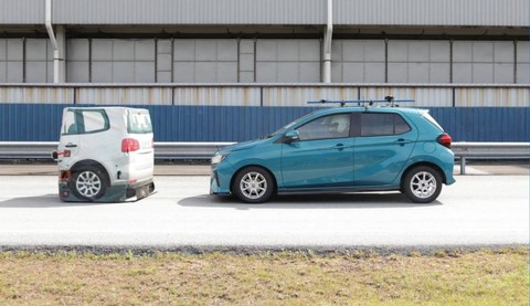 Perodua Axia diuji tabrak oleh ASEAN NCAP. Foto: dok. ASEAN NCAP