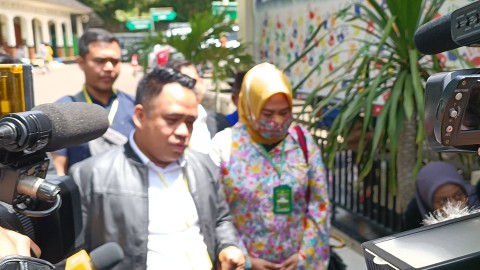 Istri Daus Mini, Shelvie Hana ajukan Gugatan Cerai di PA Depok, Senin (13/2)   Foto: Giovanni/kumparan