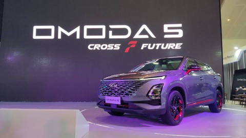 Chery Sales Indonesia umumkan harga Chery Omoda 5 di IIMS 2023, Kamis 16 Februari 2023. Foto: Aditya Pratama Niagara