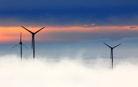 Ilustrasi Apa Akibat Jika Tidak Ada Energi Alternatif. (Foto: Oimheidi by https://pixabay.com/id/)