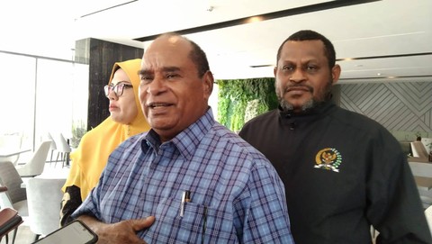 Plt Ketua DPD Partai Golkar Papua Barat Daya Lamberthus Jitmau, foto: Yanti/BalleoNEWS