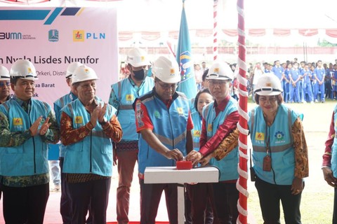 Peresmian nyala listrik 24 jam di Kabupaten Biak Numfor. Foto: PLN Papua