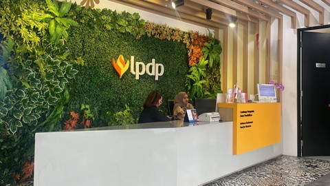 Lembaga Pengelola Dana Pendidikan, Gedung Danadyaksa Cikini, Menteng, Jakarta Pusat. Foto: Agaton Kenshanahan/kumparan