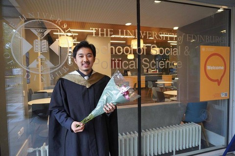 Muhammad Farhan Azis, peraih beasiswa S2 LPDP di jurusan Public Policy, University of Edinburgh. Foto: Instagram/@frhnazis