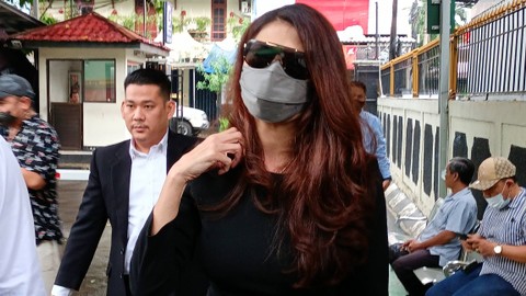 Aktris Tamara Bleszynski hadiri sidang mediasi di Pengadilan Negeri Jakarta Selatan, Rabu (22/2/2023). Foto: Aprilandika Pratama/kumparan