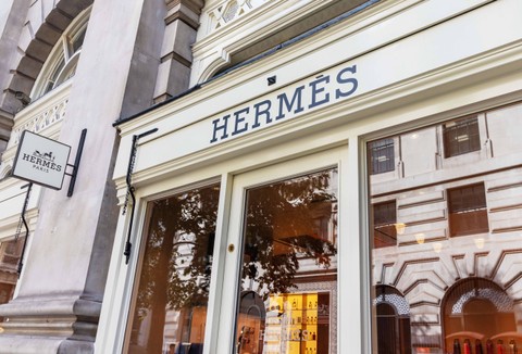 Ilustrasi brand mewan Hermes. Foto: Maddie Red/Shutterstock