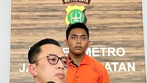 Penampilan tersangka Mario Dandy, anak pejabat DJP Kemenkeu, yang menganiaya korban pria berinisial D (17) di kawasan Ulujami, Pesanggrahan, Jakarta, Rabu (22/2/2023). Foto: Luthfia Miranda Putri/Antara