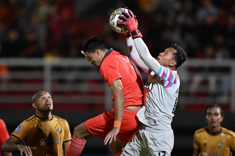 Borneo vs Bhayangkara FC, Sabtu (25/2/2023). Foto: Twitter/@BorneoSMR