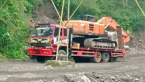 Polresta Magelang menggerebek tambang galian C ilegal di Desa Kemiren, Kecamatan Srumbung. Foto: Dok. Istimewa