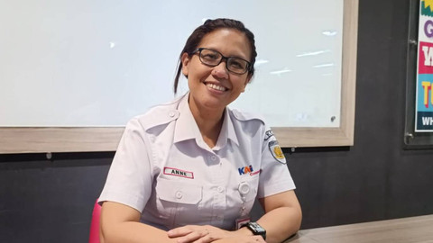 VP Corporate Secretary KAI Commuter Anne Purba di Kantor Kereta Commuter Indonesia, Senin (27/2/2023). Foto: Ghinaa Rahmatika/kumparan