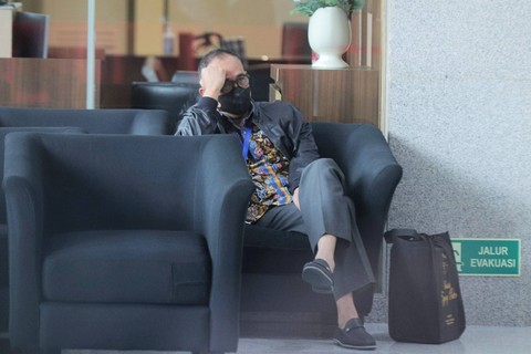 Rafael Alun Trisambodo tiba untuk penuhi panggilan KPK, di Gedung KPK, Jakarta, Rabu (1/3/2023). Foto: Jamal Ramadhan/kumparan