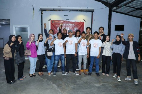 Kegiatan diskusi bersama yang dilakukan PMN Sulsel agar mahasiswa ikut serta dalam mendorong kemajuan desa. Foto